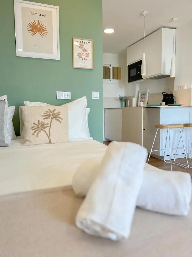 Cozy Studio With Sea Views Benalmádena Apartamento